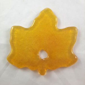 Medium Art Glass Maple Leaf, Yellow, 3.5", Includes hole for hanging